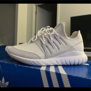 Men’s Size 8.5 Adidas Tubular Runners